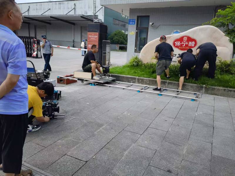 青山湖区广告片拍摄公司核心优势：全流程服务，让品牌广告片省心更出彩